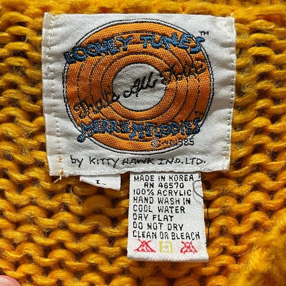 Vintage Oversized Looney Tunes Sylvester The Cat Yellow Sweater Size Large‎ - Picture 5 of 7